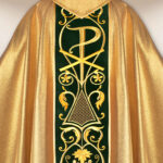 Chasuble with Embroidered Plush Belt Lamb
