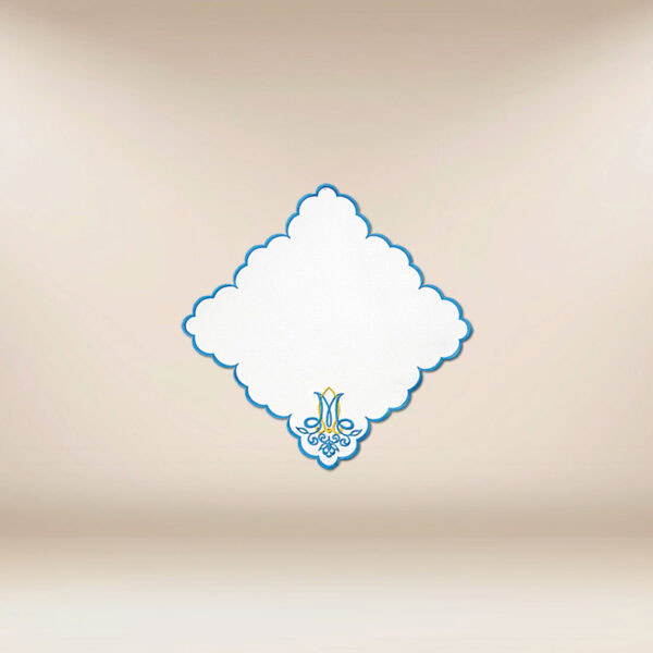 Embroidered napkin "Marian Blue" 32x32