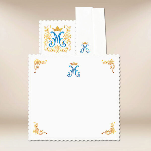 Marian chalice linen