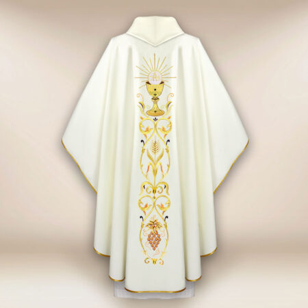 Beautiful embroidered chasuble in ecru with a chalice motif