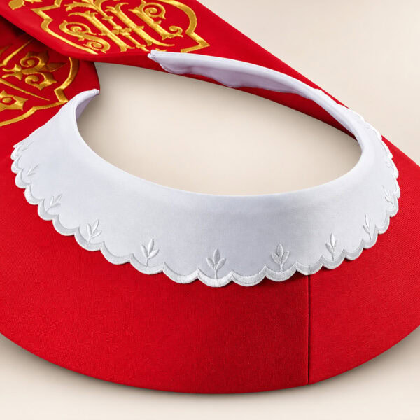 embroidered collar for stole