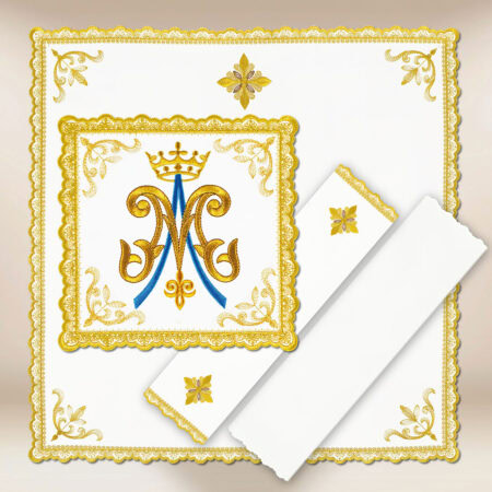 Embroidered chalice linen Marian