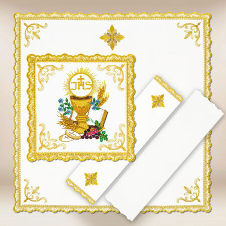 Chalice Linen Gold Chalice