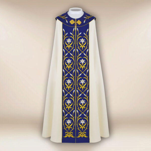 Haftowana kapa liturgiczna z motywem maryjnym